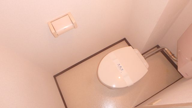 ＪＲ東西線 海老江駅 徒歩11分 7階建 築38年のトイレ写真