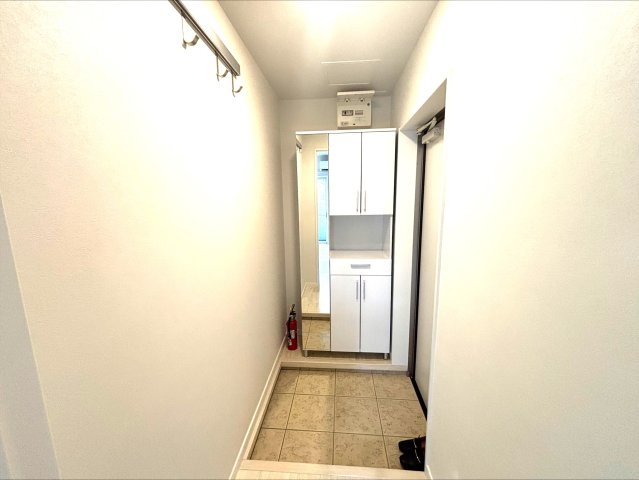 玄関　現状優先
