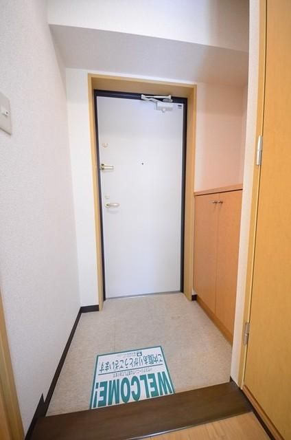 京王井の頭線 高井戸駅 徒歩4分 6階建 築21年の玄関写真