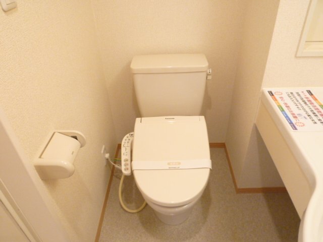 トイレ　☆暖房便座付きトイレ☆