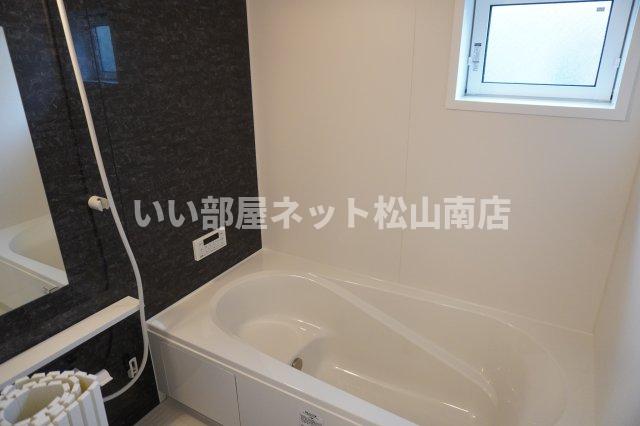 カトレアIVの風呂写真