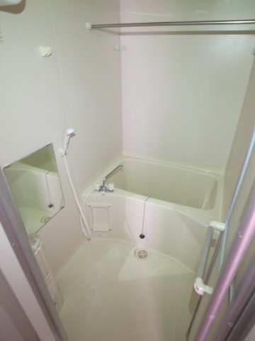 バス・シャワールーム　体をキレイにするところですもの。気になりますね。