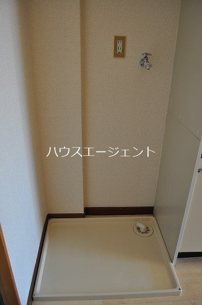 その他　室内洗濯機置き場です。