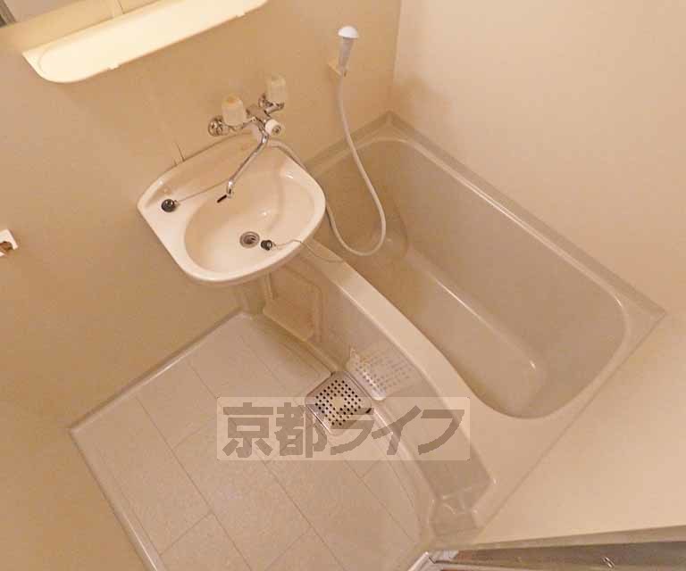 バス・シャワールーム　バスです。