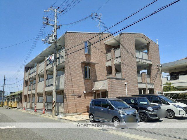 ＪＲ阪和線 紀伊中ノ島駅 バス乗車時間：4分 最寄りバス停で下車 徒歩2分 築14年