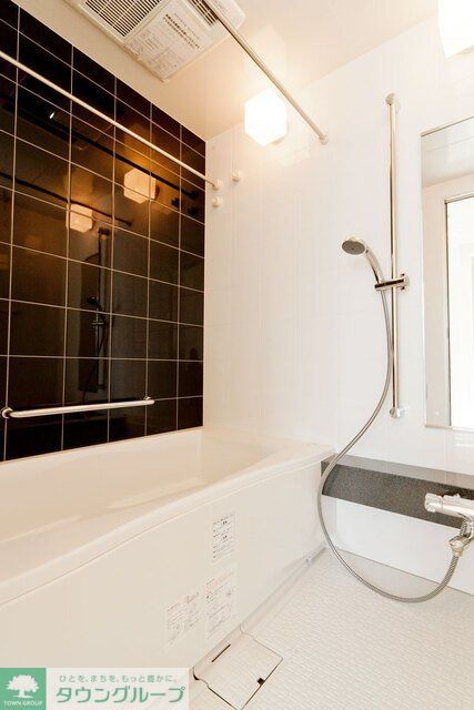 バス・シャワールーム　※写真は同タイプ住戸です。