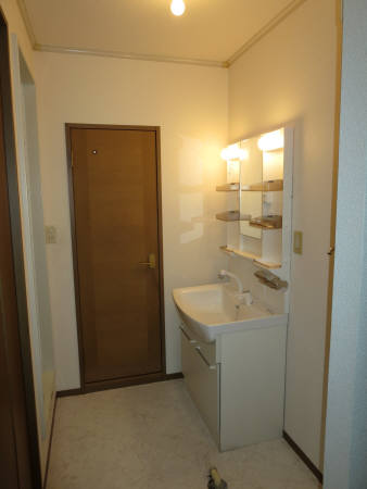 洗面設備　同タイプ物件の内観イメージです。