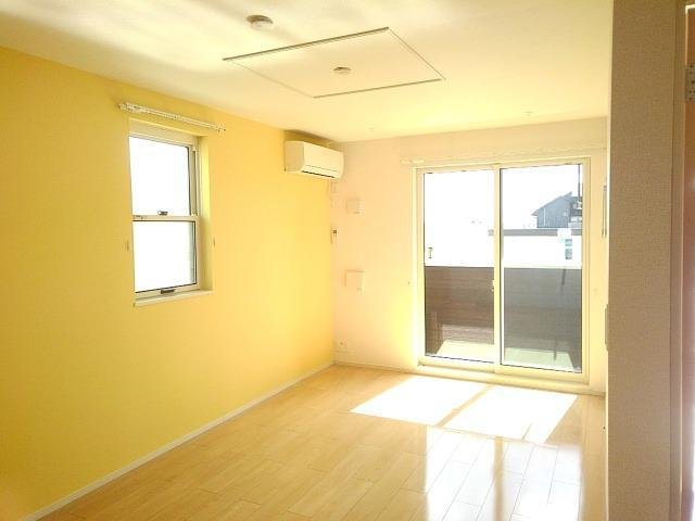 居室・リビング　使いやすいリビングです