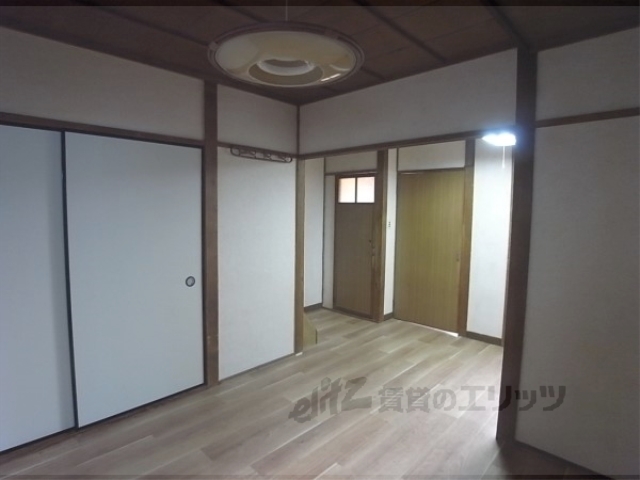 居室・リビング　リビング