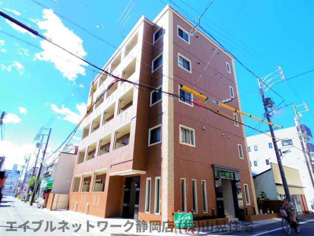 静岡市葵区駒形通のマンションの建物外観