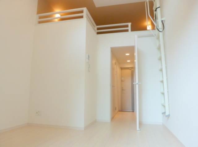 居室・リビング　サンクマーレ稲毛の洋室