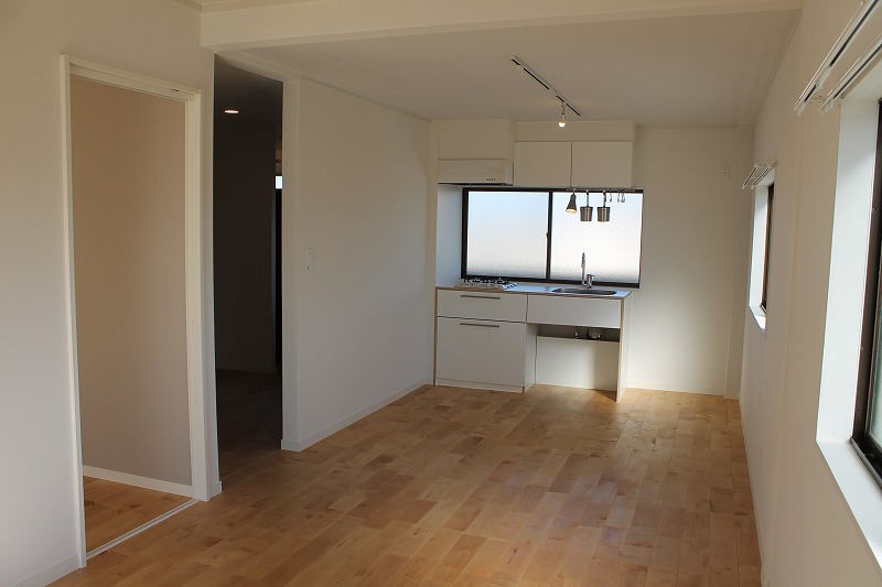 居室・リビング　図面と現状に相違がある場合には現状を優先