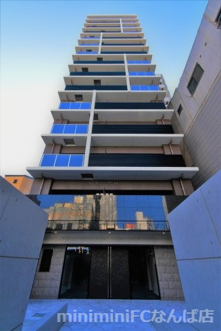 S-RESIDENCE日本橋Qualierの建物外観