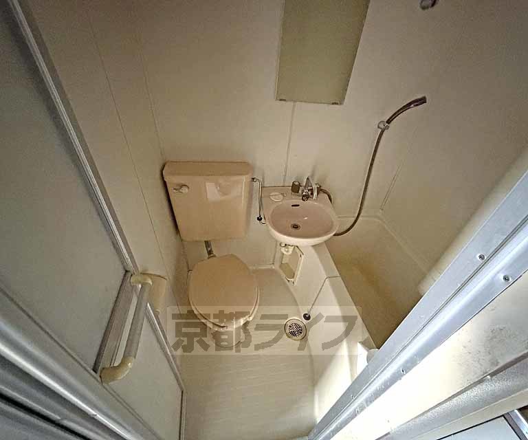 エクセレントビル夷川のトイレ写真