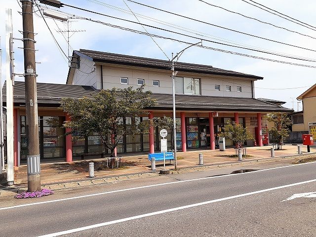 郵便局　涌谷郵便局（郵便局）まで1200m