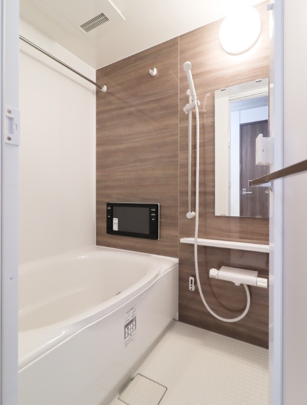 バス・シャワールーム　図面と現状に相違がある場合には現状を優先