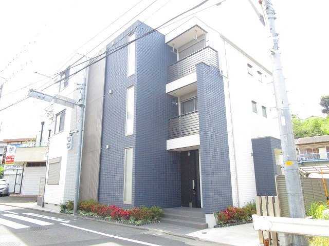 建物外観　耐震耐火性に優れた旭化成ヘーベルメゾン