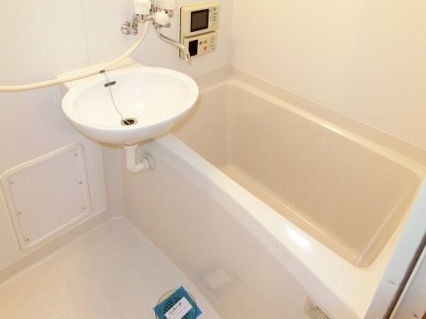 バス・シャワールーム　別号室イメージ