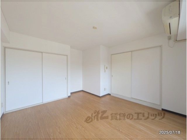 居室・リビング　洋室