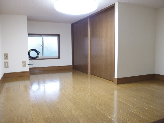 その他部屋・スペース　ロフト４．５畳