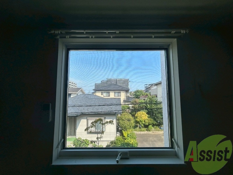 バルコニー　バルコニーはありませんが、窓がありますので換気もできます