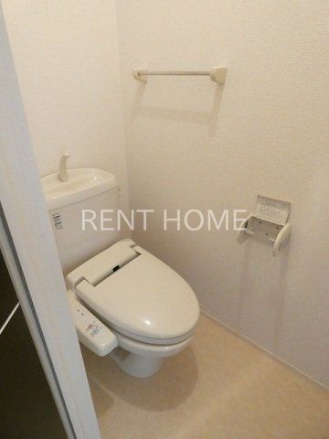 トイレ　ウォシュレット付き