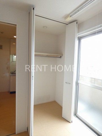 収納　クローゼット