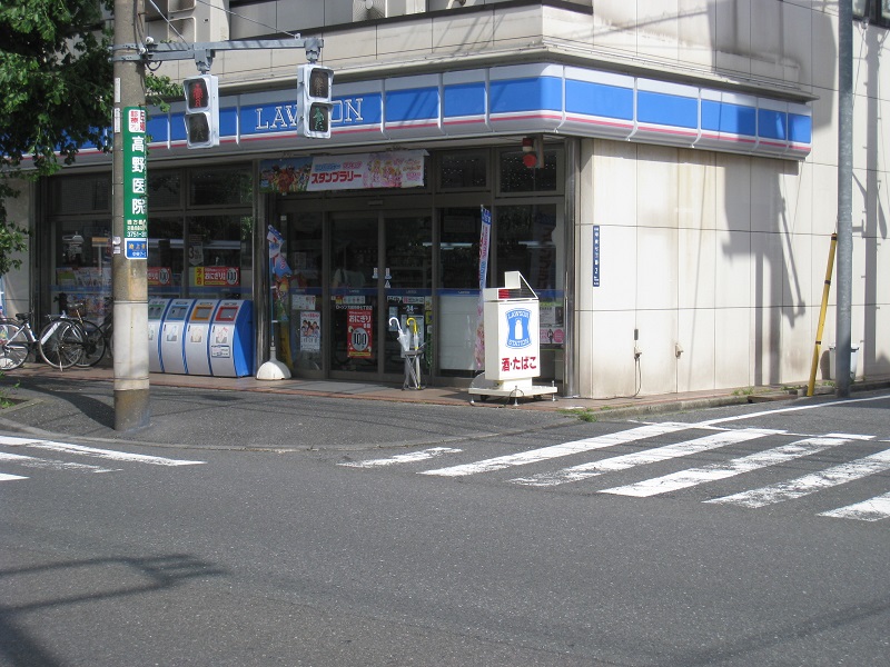 コンビニ　ローソン大田中央7丁目店（コンビニ）まで175m