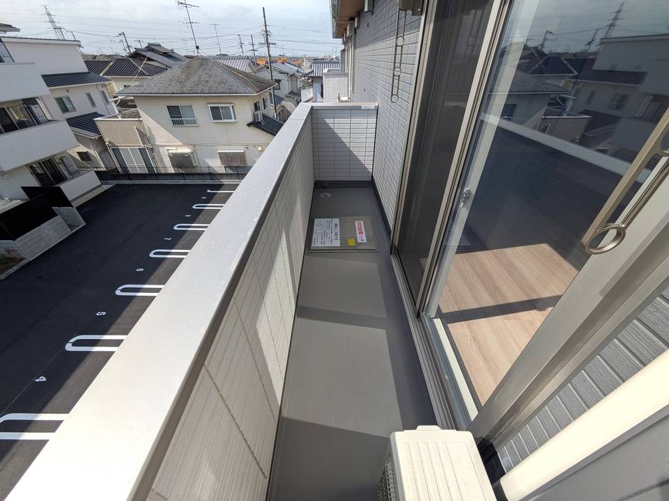 バルコニー　バルコニー