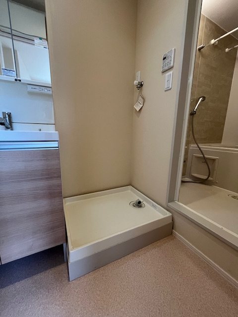 その他　室内洗濯機置場です。