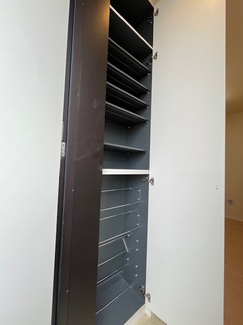 玄関　シューズボックス付きの玄関です。