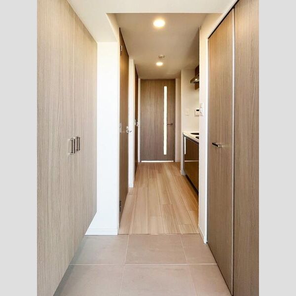 玄関　同タイプ施工モデル