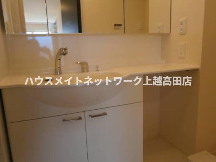 洗面設備　シャワー洗面