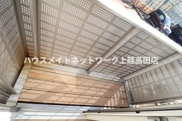 バルコニー　バルコニー（参考同型102号室室内写真）