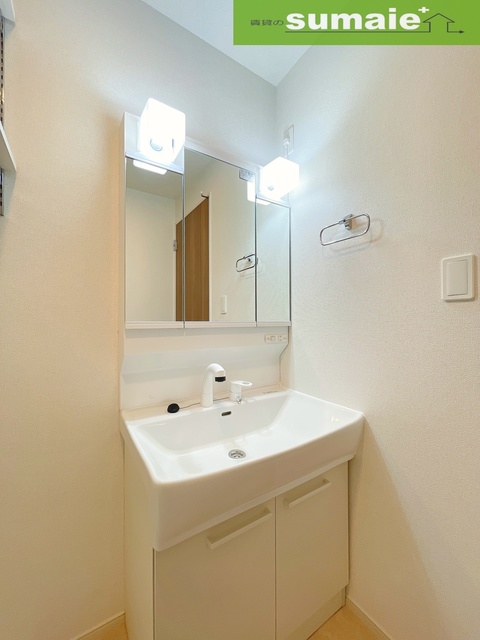 洗面設備　同仕様写真