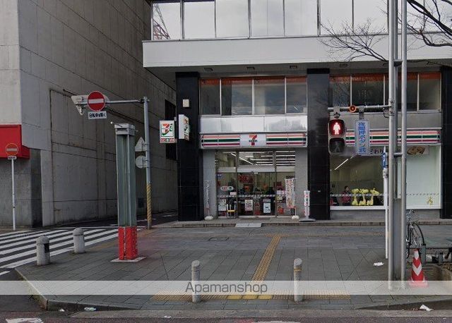 コンビニ　セブンイレブン（コンビニ）まで436m