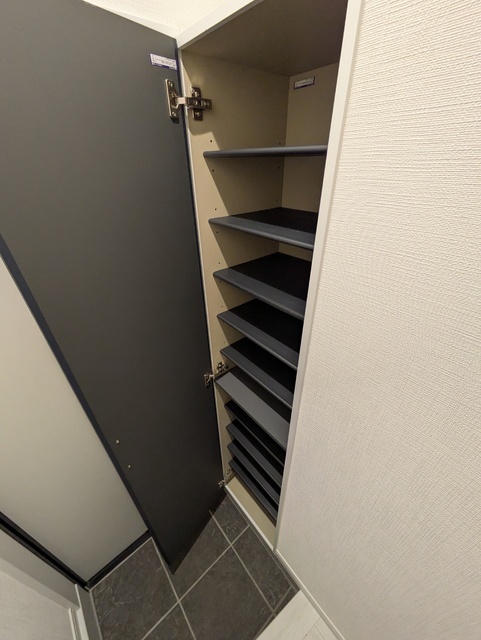 玄関　★シューズボックスです★