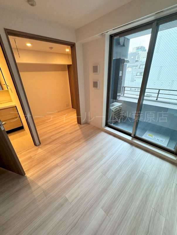 居室・リビング　★《見学予約受付中》こちらのお部屋は仲介手数料無料です★