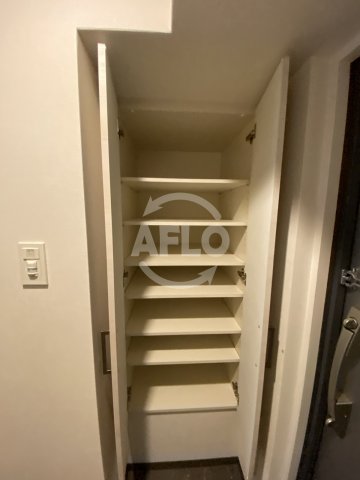 収納　エル・セレーノ大阪天神橋　下駄箱