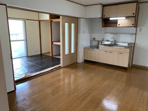 居室・リビング　同物件別部屋参考写真です。現状優先になります。