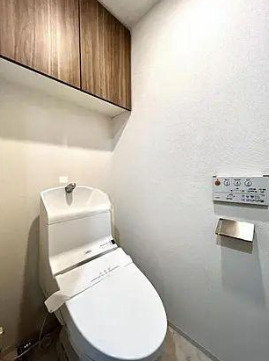 トイレ　トイレもきれいです