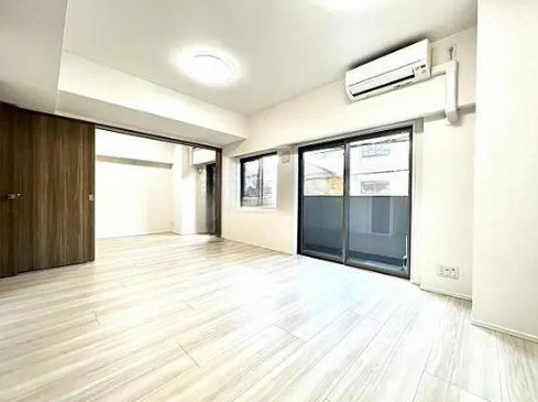 居室・リビング　使いやすい居間です