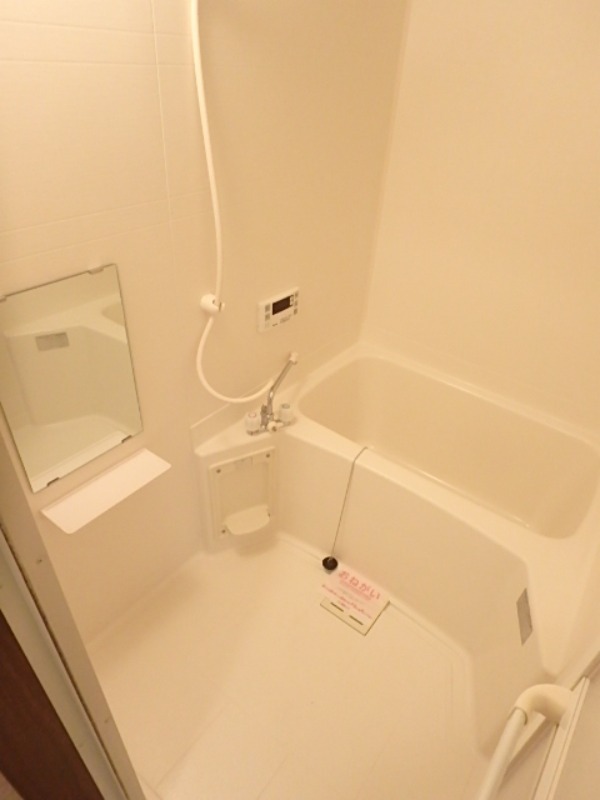 バス・シャワールーム　図面と現状に相違がある場合には現状を優先