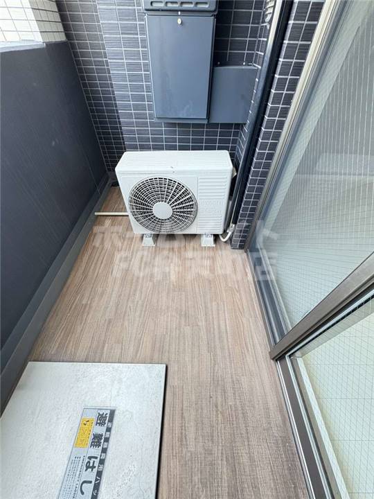 バルコニー　バルコニーからの眺めを楽しみながら食事をしませんか