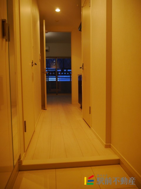 玄関　収納豊富な玄関