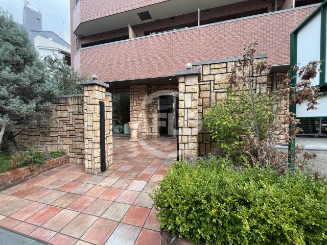 エントランス　レジディア新大阪II　エントランス