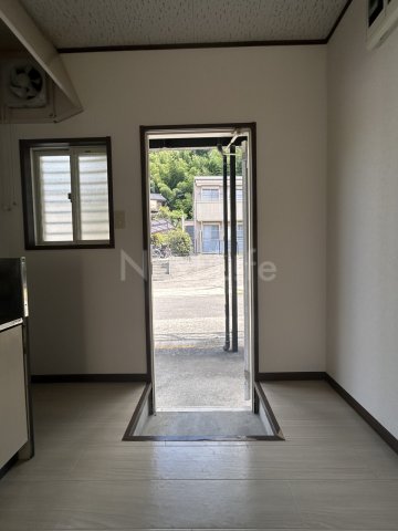 玄関　ファミーユ遠藤