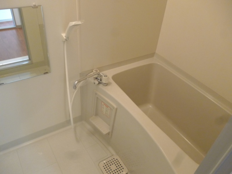 バス・シャワールーム　図面と現状に相違がある場合には現状を優先