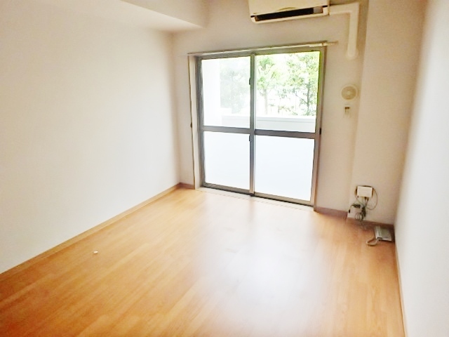 居室・リビング　居室