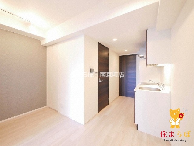 居室・リビング　「“合う暮らし”を、LINEで一緒に描こう。」